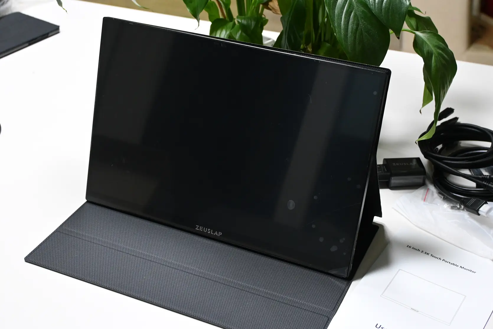휴대용 모니터 제우스랩 z16p Pro Max 개봉기 사진11