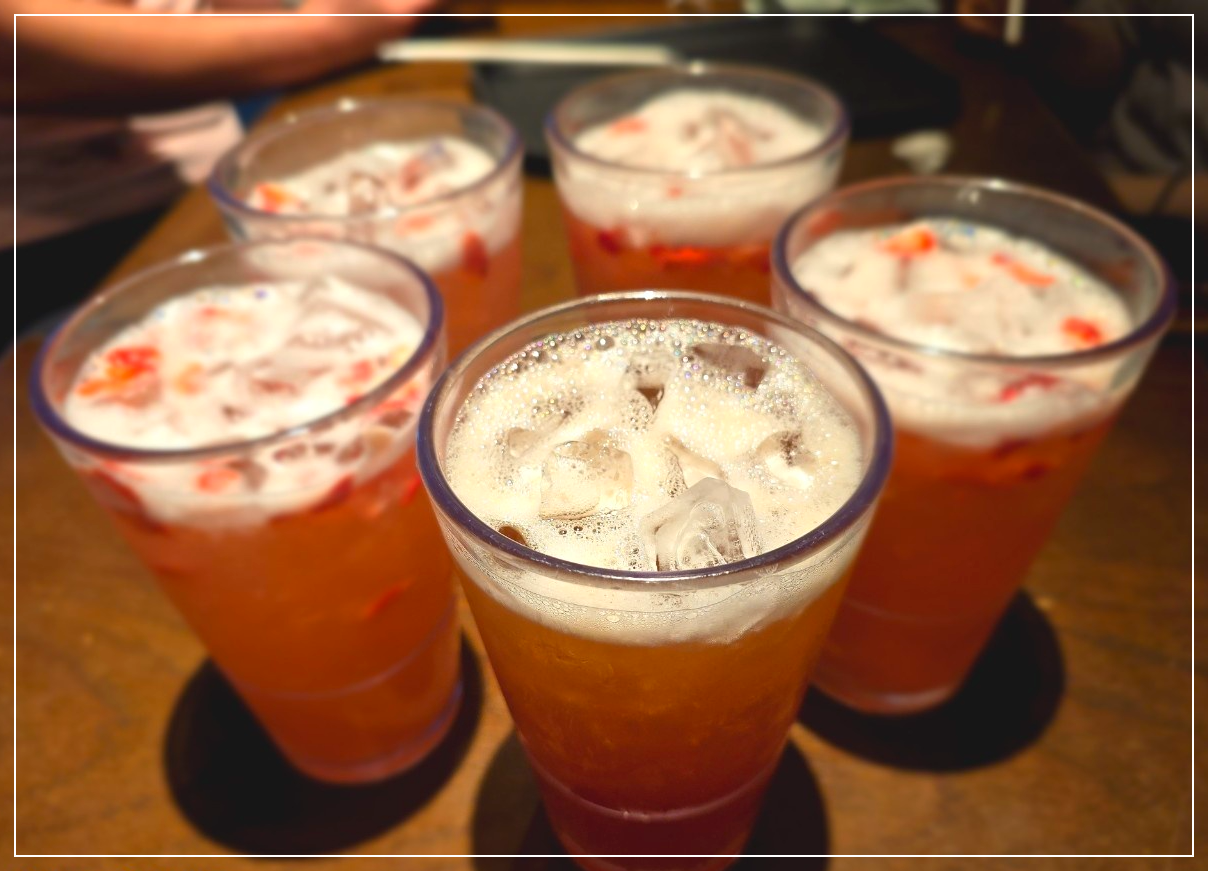 딸기-아사이-레모네이드-자몽-허니-블랙-티