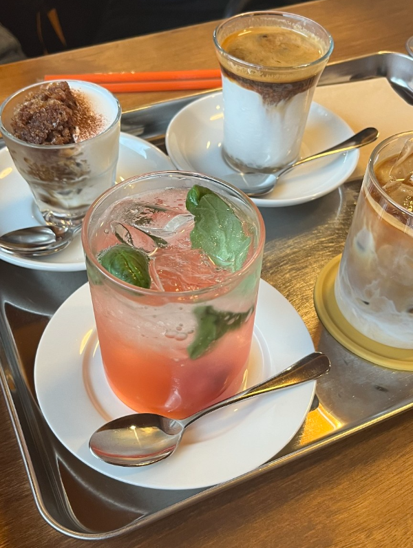 언커먼로스터리 음료