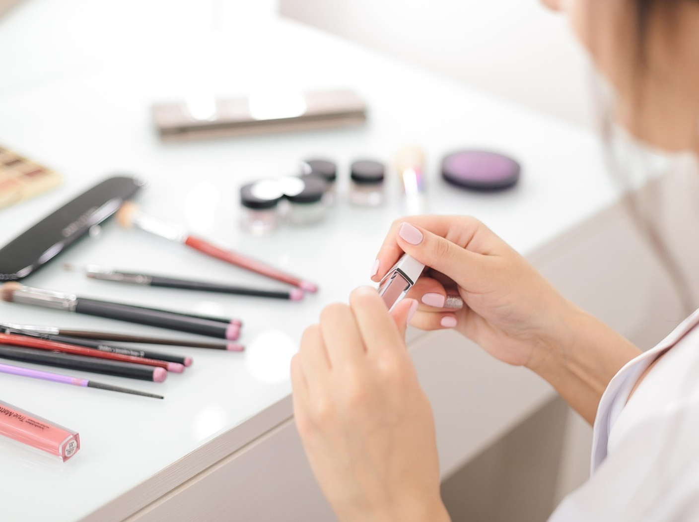 비건 화장품 고르기: 동물실험&middot;성분&middot;윤리 기준 총정리