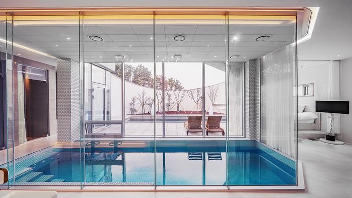 인피니트 풀 사진