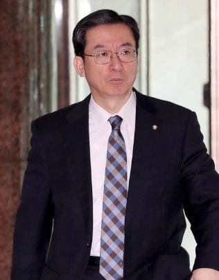 정성호 국회의원 프로필 나이 고향 아내 가족 지역구