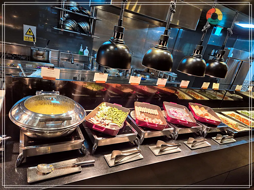 미라시아_식사코너-소세지-고기류