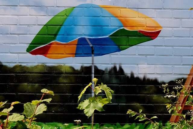 지역 예술가들의 손으로 그린 벽화촌