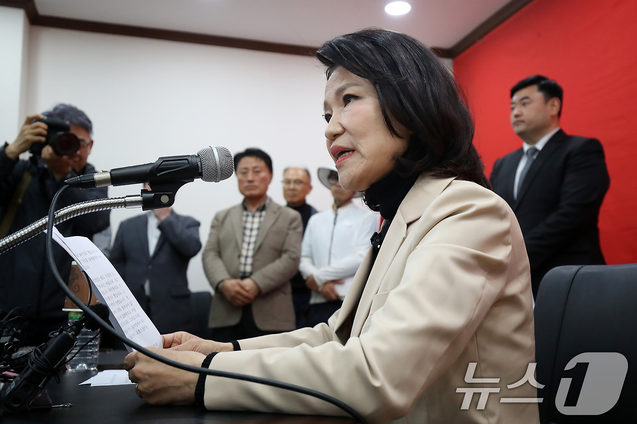 이진숙 국감 참여 총정리|헌재 가처분 일부 인용·나이·프로필·학력·고향·남편·경력