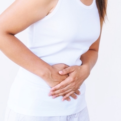 오른쪽 옆구리 통증 의심되는병