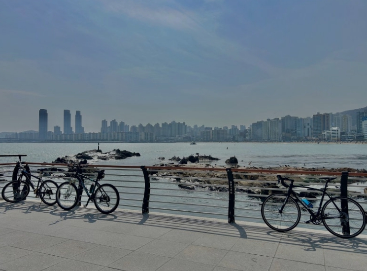 광안리-해수욕장-자전거도로