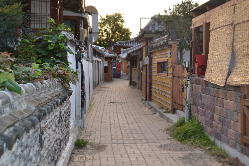 전주 한옥마을 거리 사진