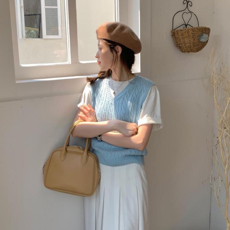 브이넥 파스텔 꽈배기 니트 조끼 베스트