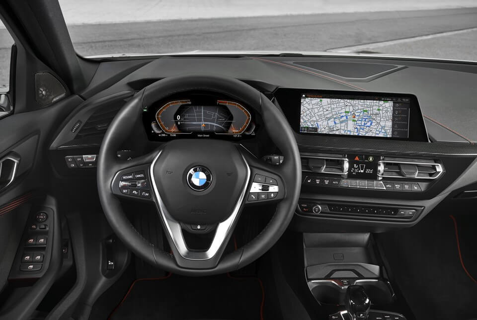 2025 BMW 1시리즈 페이스리프트 120i M135i 가격표 제원은?출고기간까지 정리