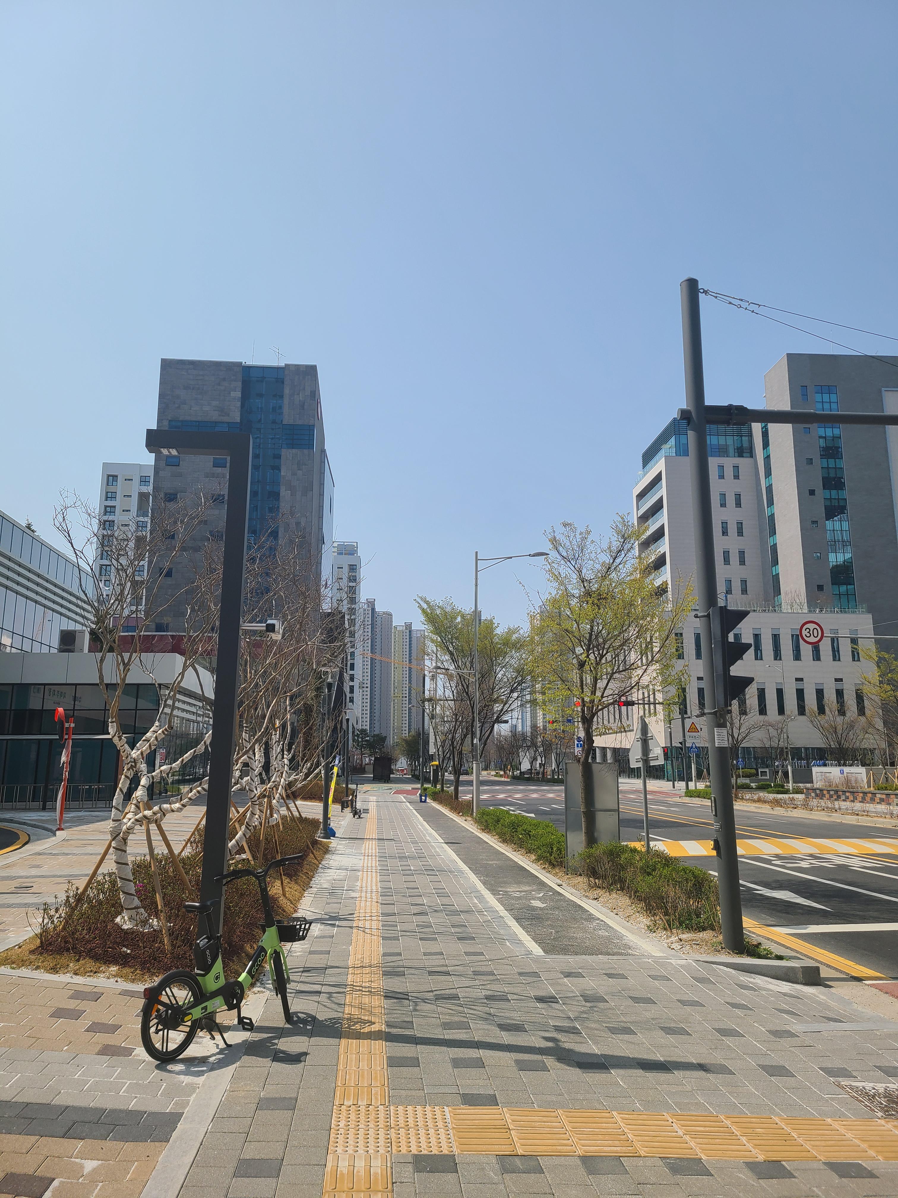 송도 AIT센터 외관 및 주변환경12