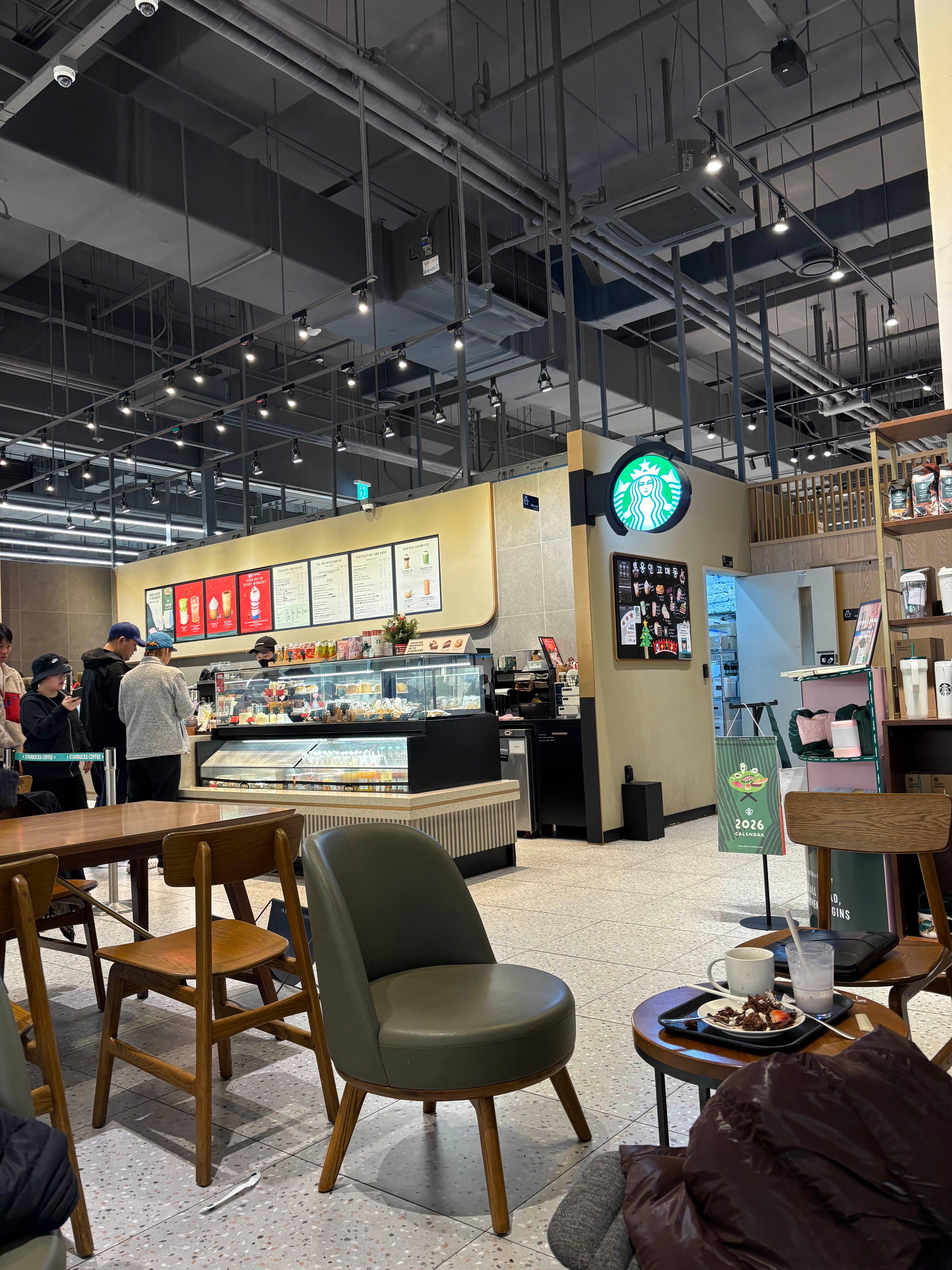 이케아 기흥점 앞 리빙파워센터 방문 후기|가구 쇼핑 한 번에 끝내기 좋은 곳