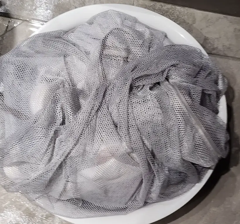 운동화_세탁기세탁준비_세탁망에넣기