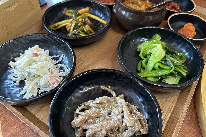 시래마을 시래기 솥밥 반찬
