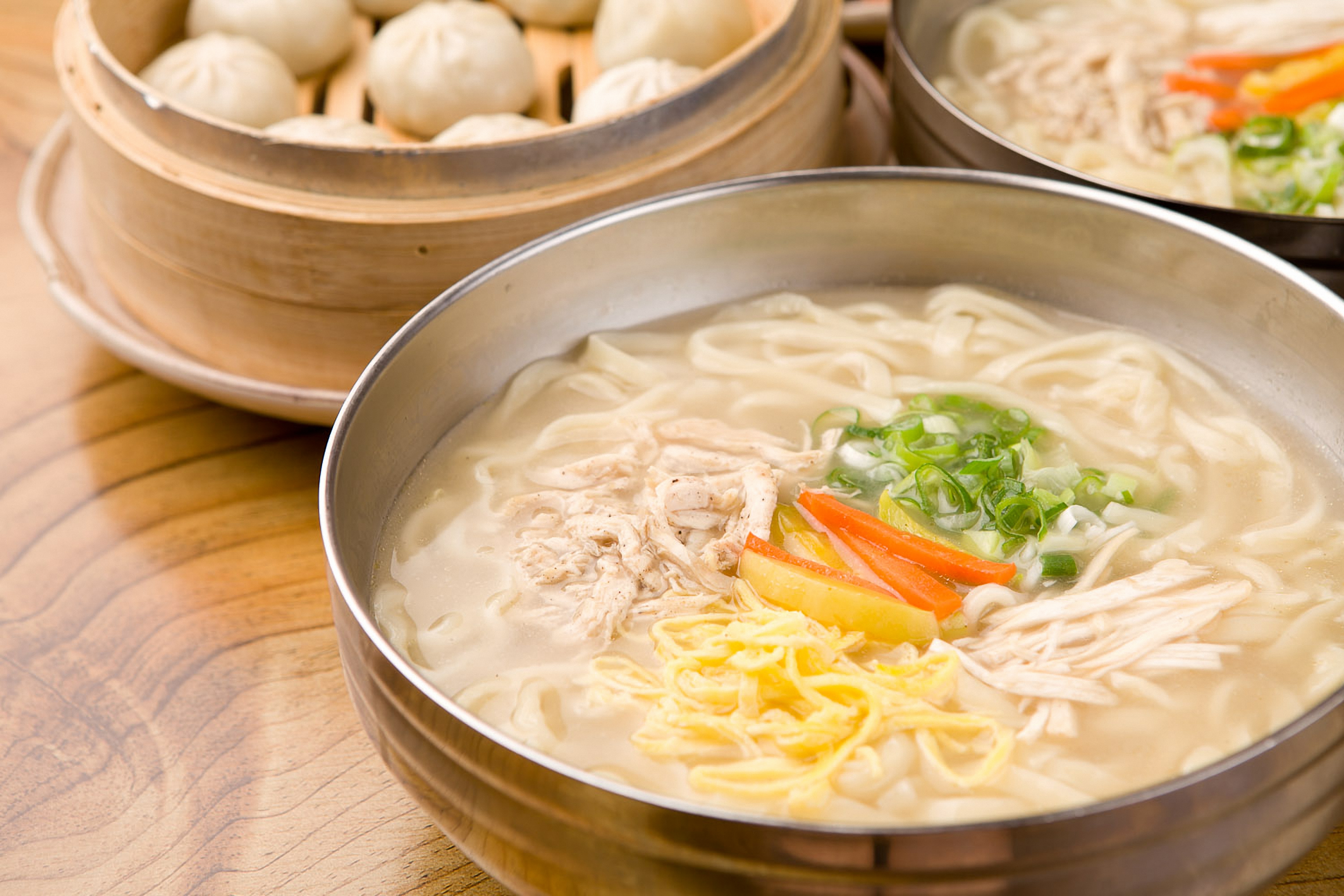 칼국수의 기원과 맛집 TOP 5