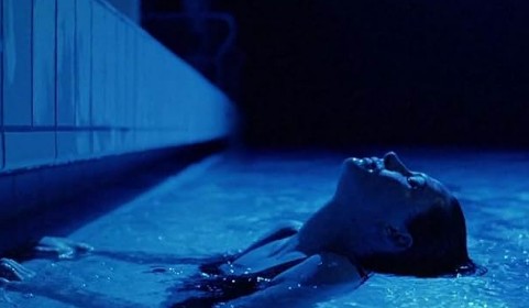 세 가지 색 : 블루 결말 후기 리뷰 호평과 혹평 - 영화다시보기 추천