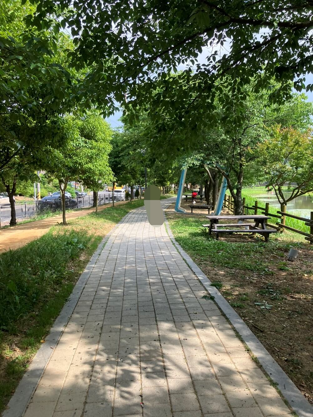 걸어-다니는-길