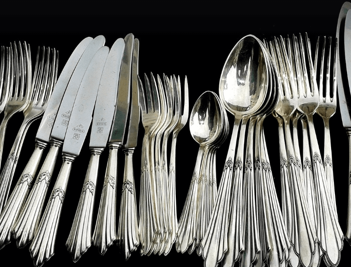 칼에 찔리는 꿈해몽