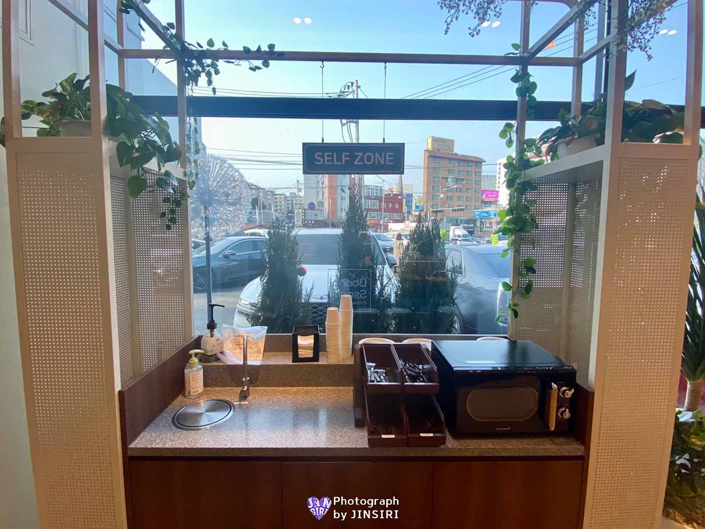 ๊นํฌ ํ๋์์ธ๋ ๋ฒ ์ด์ปค๋ฆฌ ๋ํ์นดํ ์์ธ๊ทผ๊ต ๋๋ผ์ด๋ธ ๋นต์