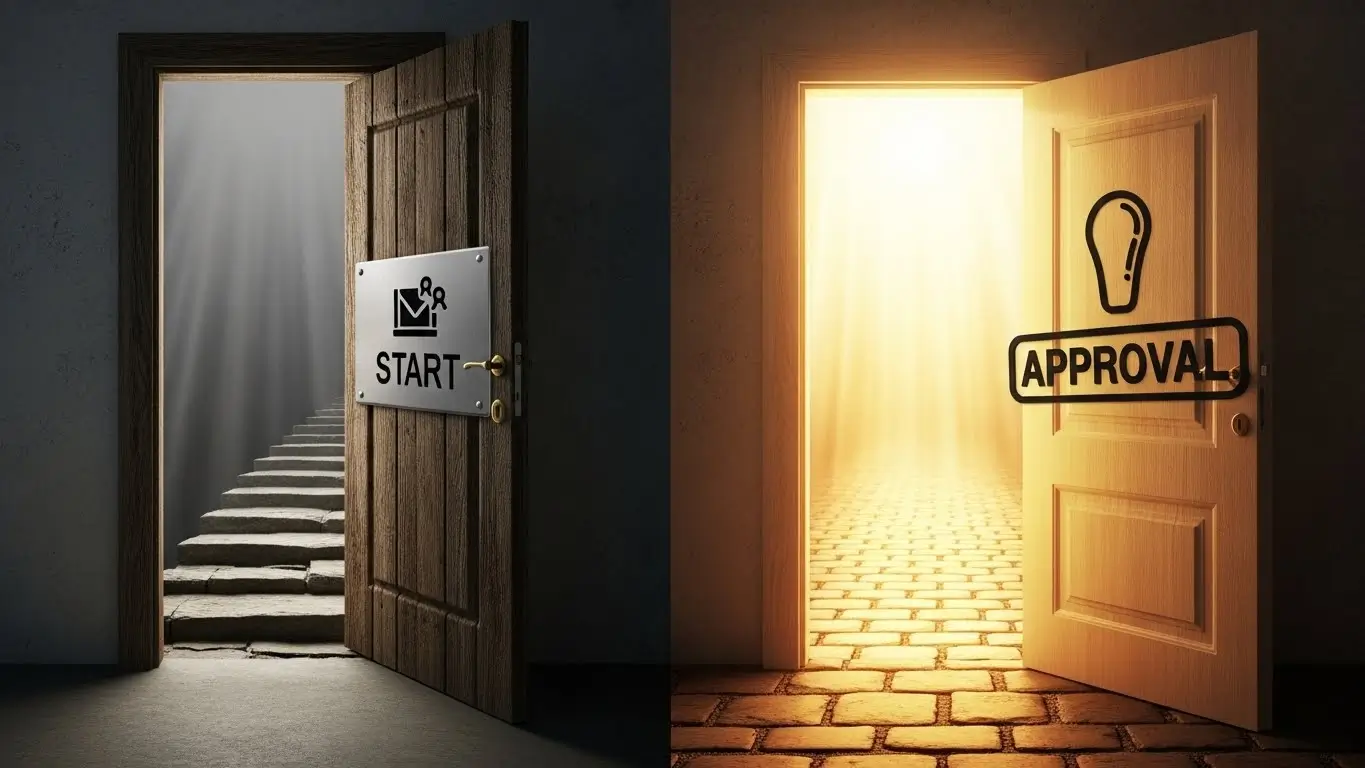 인가 결정 전과 후의 대출 승인율 차이를 보여주는 그래프와 닫힌 문과 열린 문의 대비 이미지