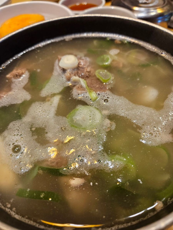 강강술래 갈비탕 뚝배기