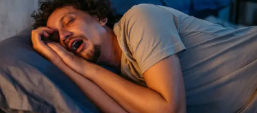 코골이 원인, 증상, 치료법 총 정리 (2025 최신)