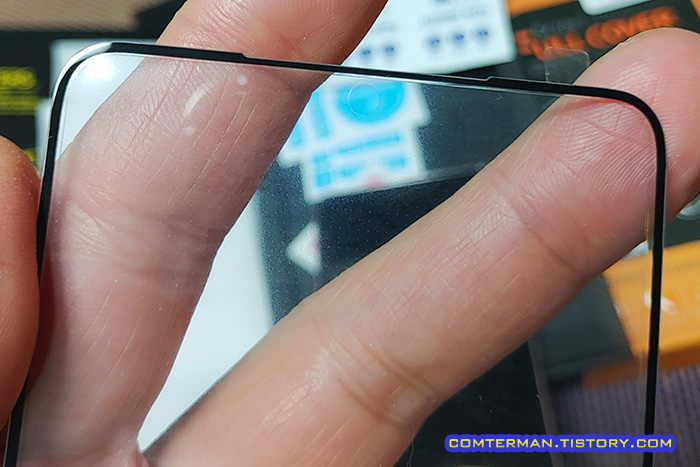 비스비 갤럭시S21 지문인식 강화유리 전면 카메라