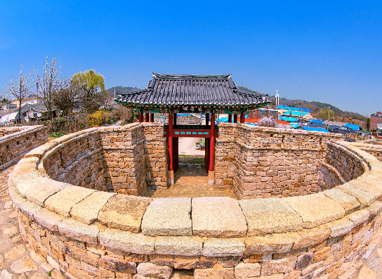 면천읍성 거리의 공간 언어: 옛 성곽이 도시를 말하다