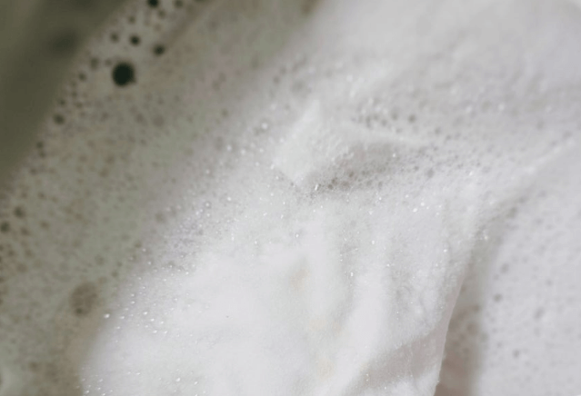 누래진 흰옷 세탁법 및 하얗게 하는 방법