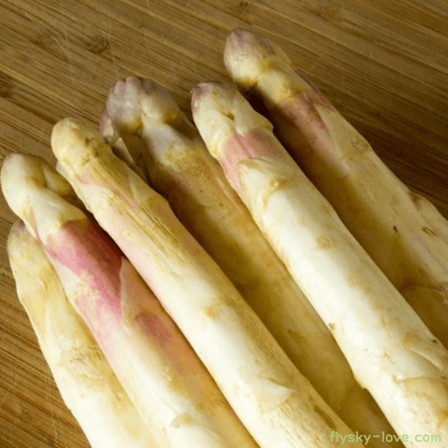 화이트 아스파라거스