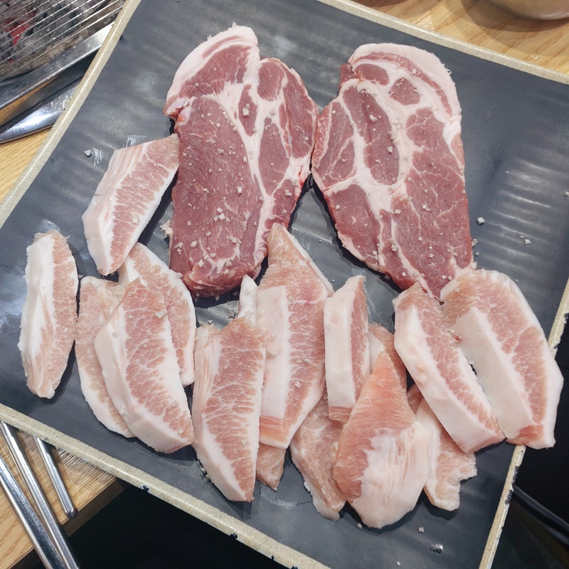 석계 원조마포소금구이 목살 항정살