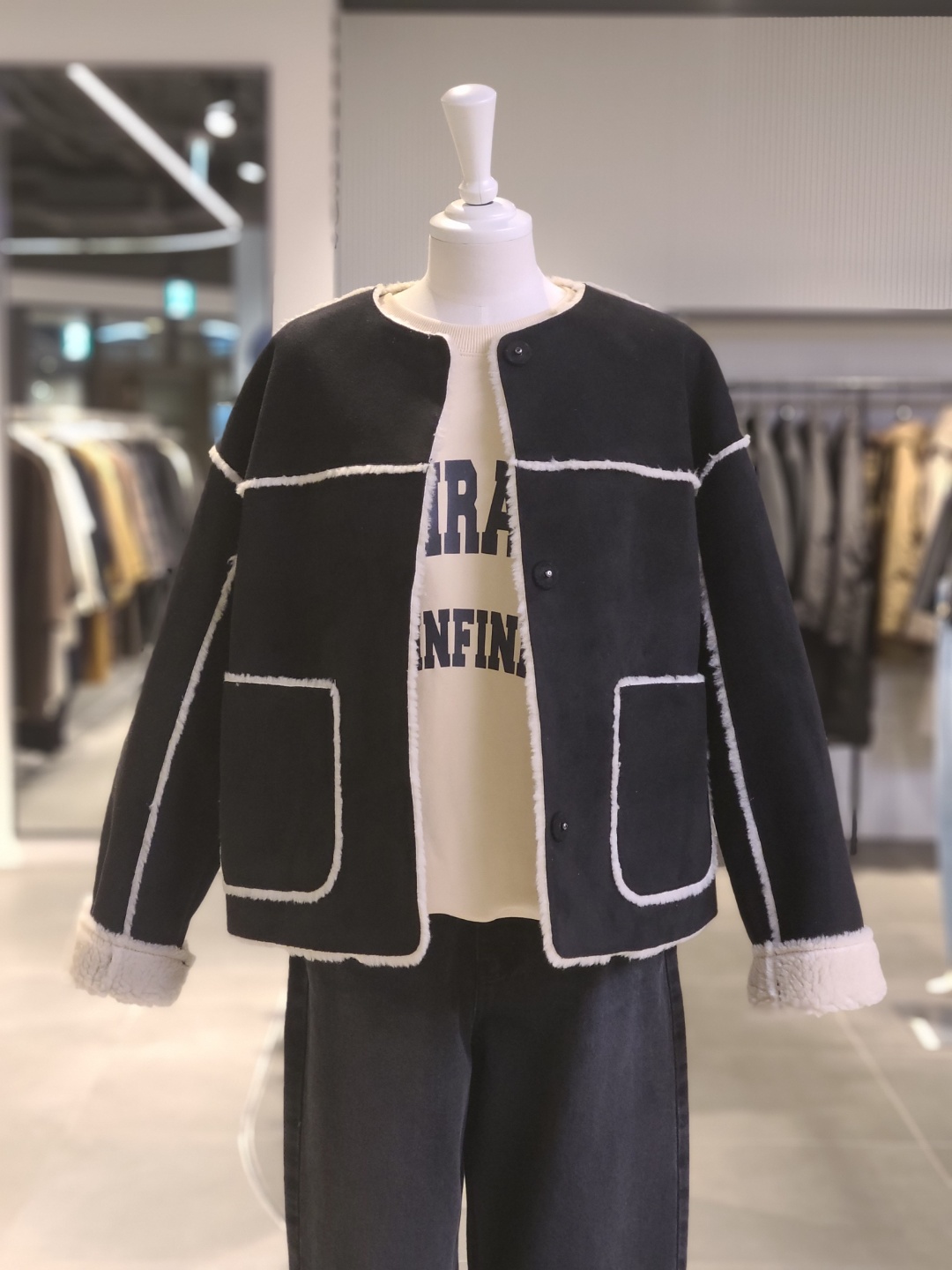 스튜디오 톰보이 노카라 스웨이드무스탕 9192461112(099)