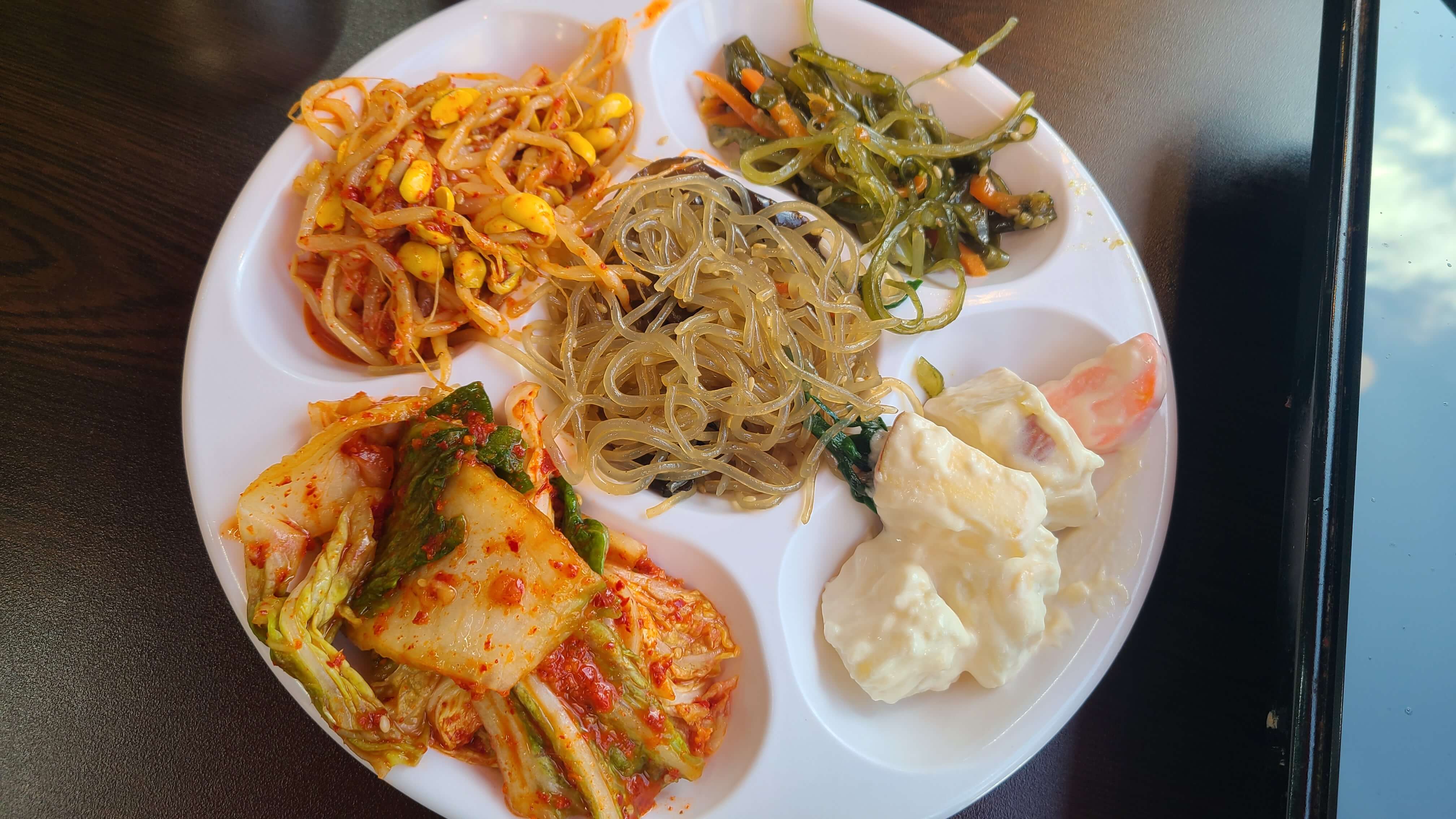 우성-기사식당-반찬