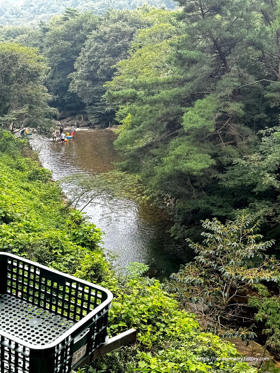 아래 계곡사진