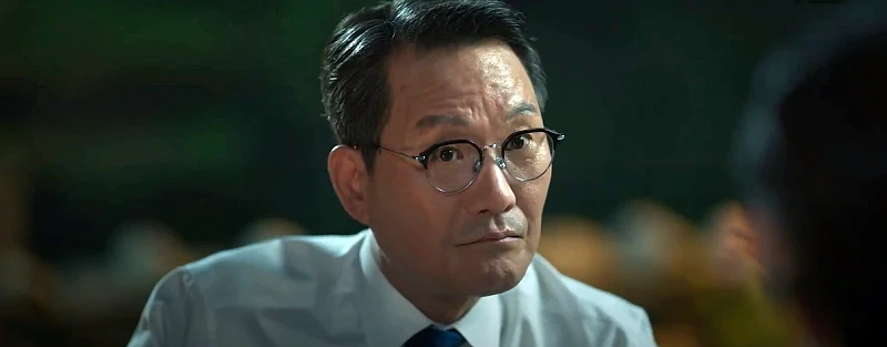 드라마 보물섬에서 염치선 역을 맡은 전진기