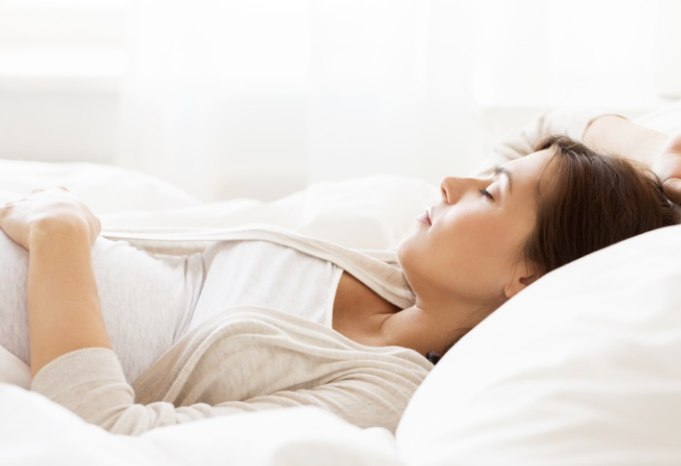 수면 리듬을 깨지 않는 침대 관련 사진