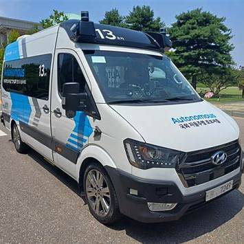 인천공항 자율주행 로보셔틀 외관