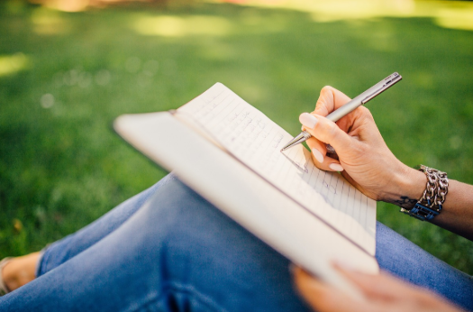 글쓰기, 단순한 기록을 넘어 건강한 삶으로