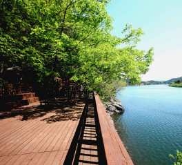 산막이옛길과 산막이호수길 정보 안내