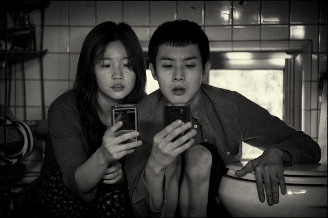 영화 <기생충> 관련 이미지
