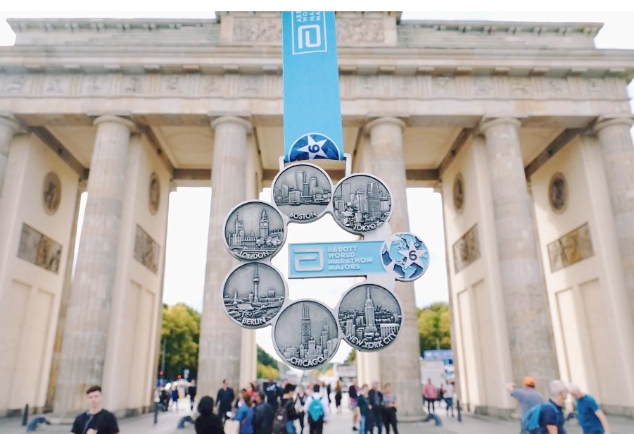 세계 6대 마라톤 대회를 전부 완주하고 받을 수 있는 six start 메달