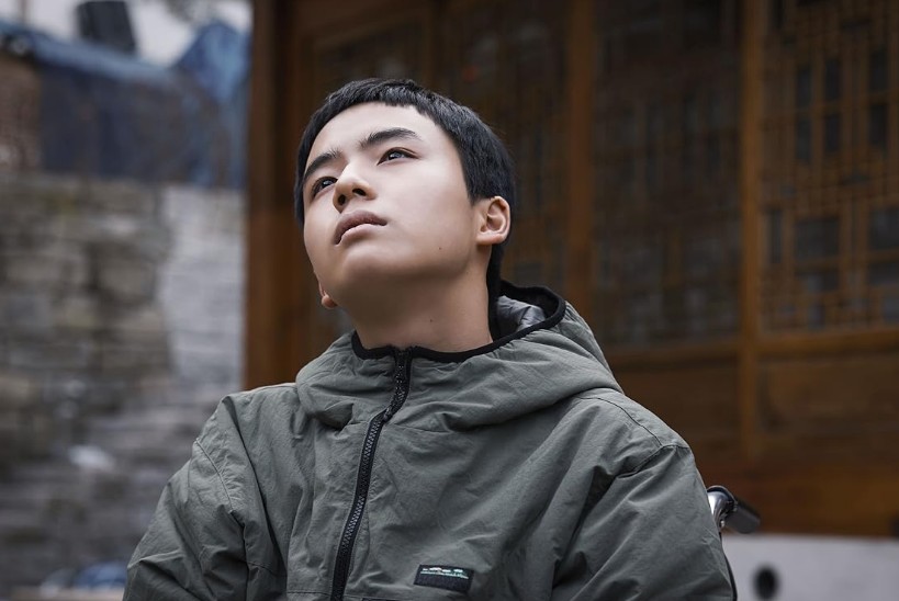 [오컬트 영화 다시보기 추천] 검은 사제들 스핀오프이자 후속작 검은 수녀들 줄거리 등장인물 후기 리뷰 및 비교