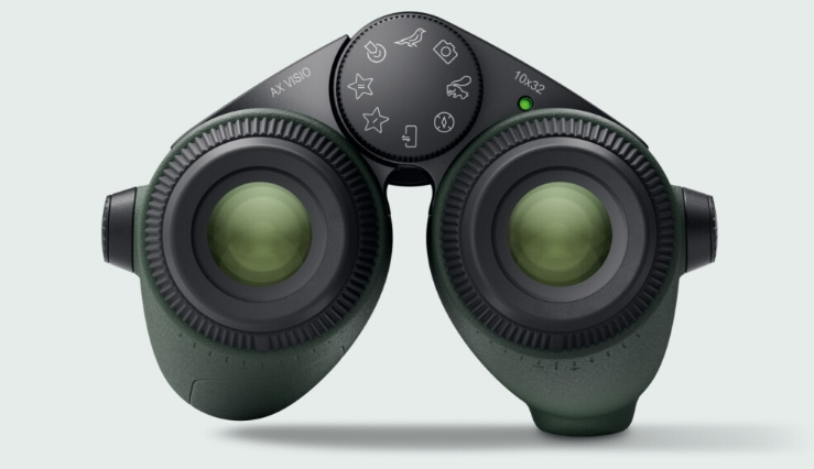 [CES 2024] 원거리 새의 품종까지 구분하는 세계&nbsp;최초&nbsp;인공지능&nbsp;지원&nbsp;쌍안경 VIDEO:World's First-Ever Smart Binoculars Can Identify 9000 Birds Thanks To Built-In AI