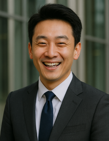 웃고 잇는 남성 직장인