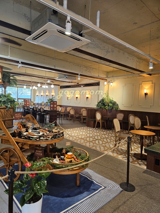 시나몬하우스 내부