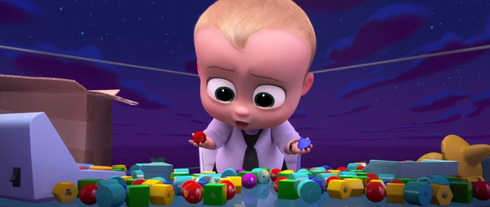 도형은 바라보는 보스베이비 모습