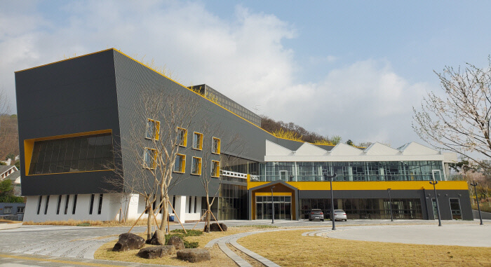 청소년을 위한 공간 (펀그라운드)