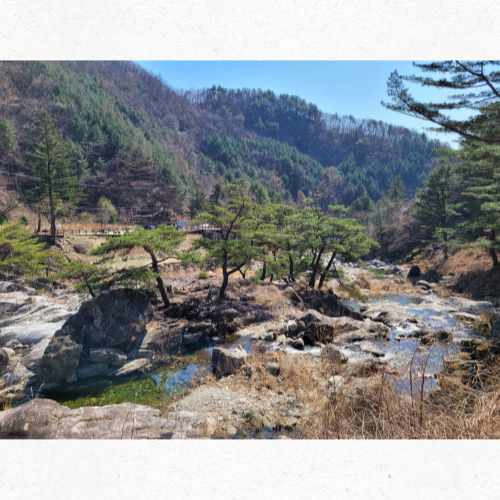 경남 거창 용추계곡 바위와 물소리