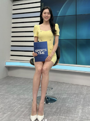 노윤주 각선미2