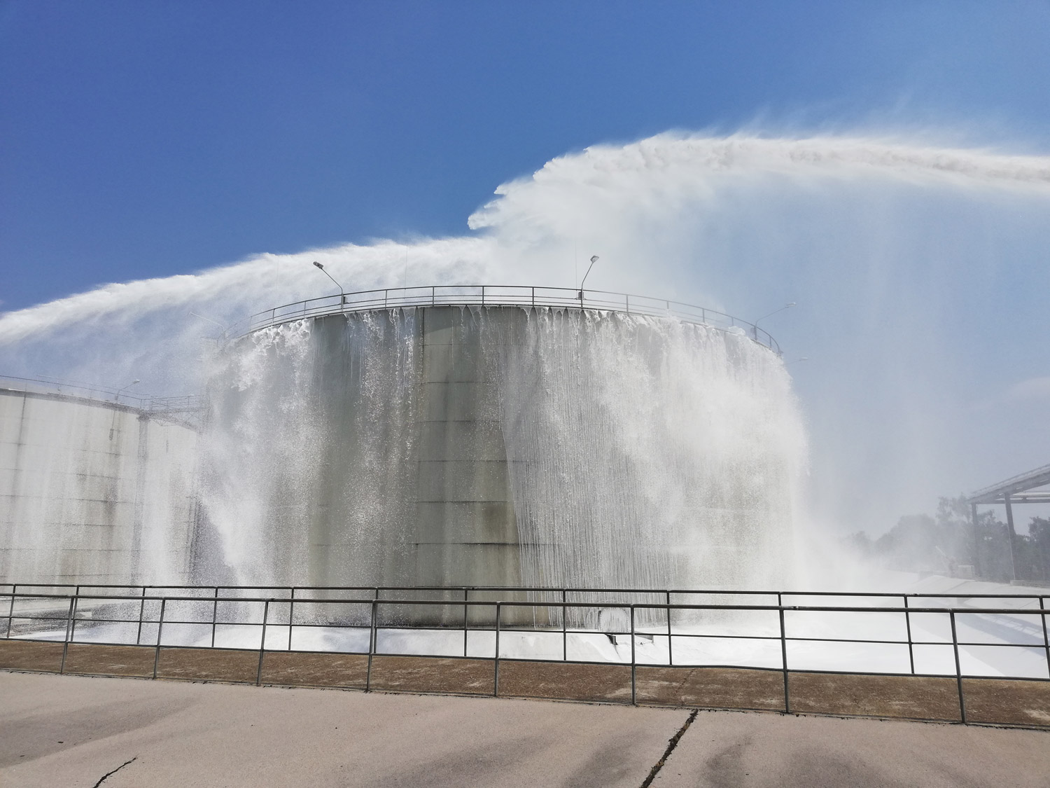 포 소화약제의 종류 (Foam System)_알콜포, 수성막포, 고발포, 단백질포